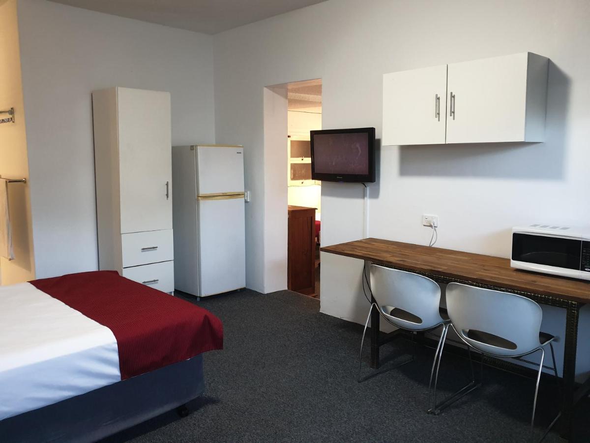 Southern Cross Motel Брисбен Экстерьер фото