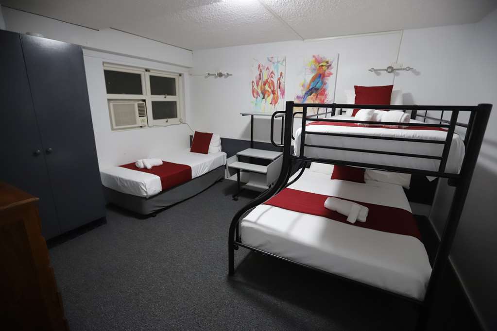 Southern Cross Motel Брисбен Номер фото